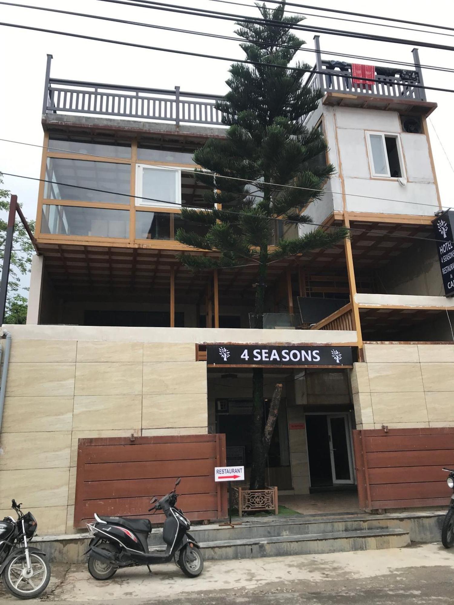 Hotel O 4 Seasons Restaurant & Cafe Dehradun Bagian luar foto